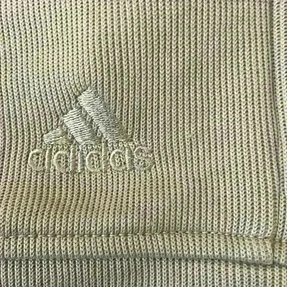 Adidas Golf Men’s Vest, size Large, tan color with Adidas White Stripes on side - Picture 6 of 6